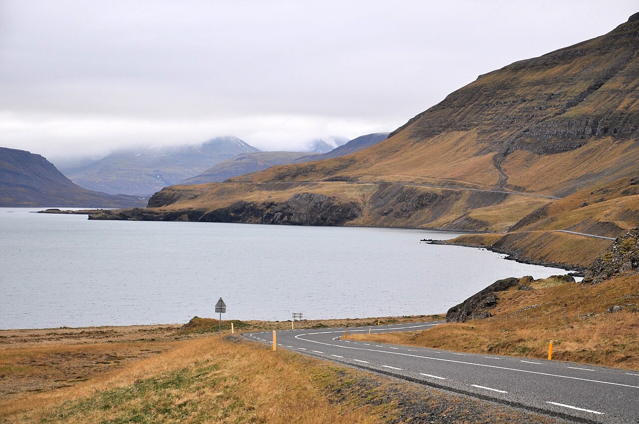 Le Hvalfjörður à Hvammsvík, depuis la route 47.